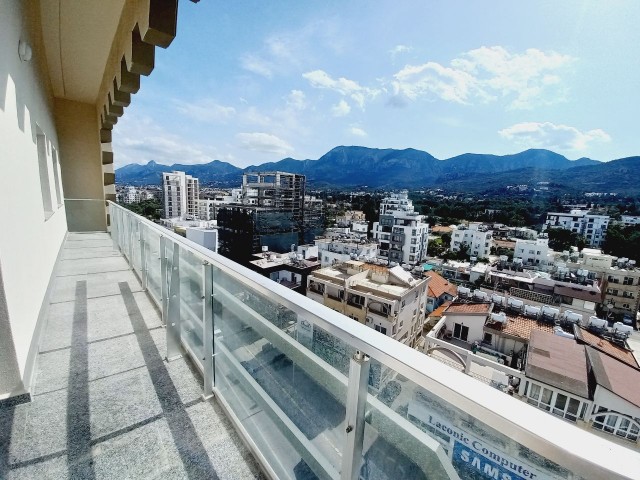 3+1 Unfurnished Penthause With Private Pool In The Center Of Kyrenia