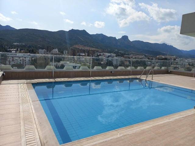 3+1 Unfurnished Penthause With Private Pool In The Center Of Kyrenia