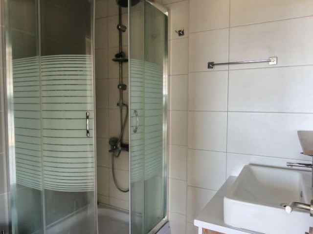 LUXURIOUS FURNISHED 2+1 BATHROOM IN KYRENIA CENTER ** 