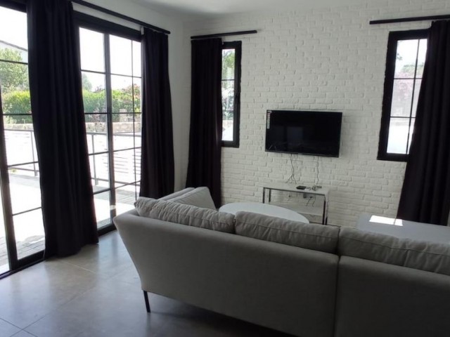 2+1 Luxury Flat for Rent in a Complex with Communal Pool in Lapta