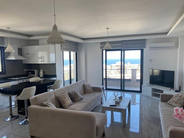 2+1 Penthouse Zu Vermieten In Kyrenia Zentrum ** 