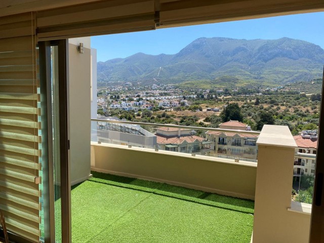 Fully Furnished 2+1 Luxury Penthouse in the Center of Kyrenia