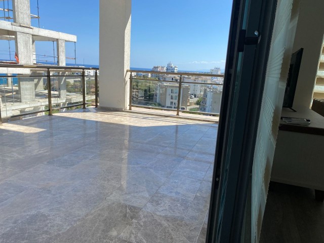 3 + 1 VERY SPACIOUS SPACIOUS APARTMENT WITH LUXURY FURNITURE IN THE CENTER OF KYRENIA ** 