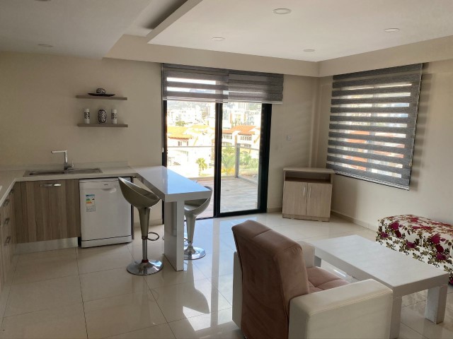 Flat To Rent in Girne Merkez, Kyrenia