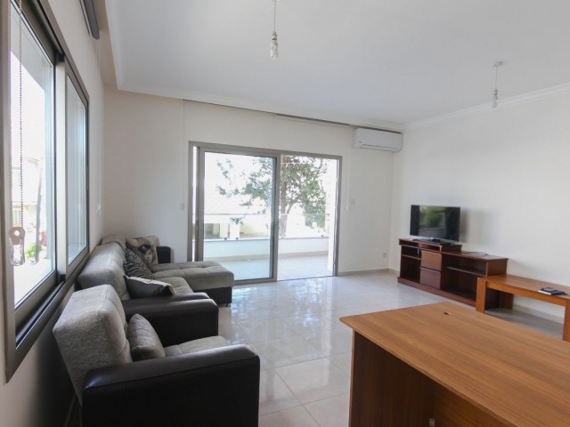 Flat To Rent in Girne Merkez, Kyrenia