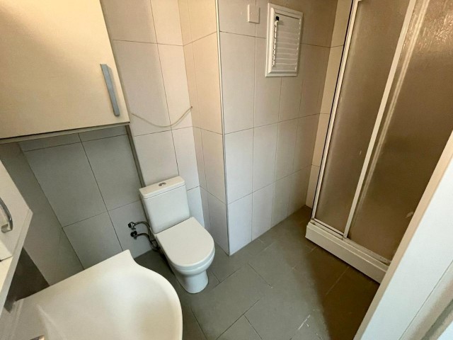 GIRNE MERKEZ BOLGESINDE 2+1 SATILIK DAİRE  