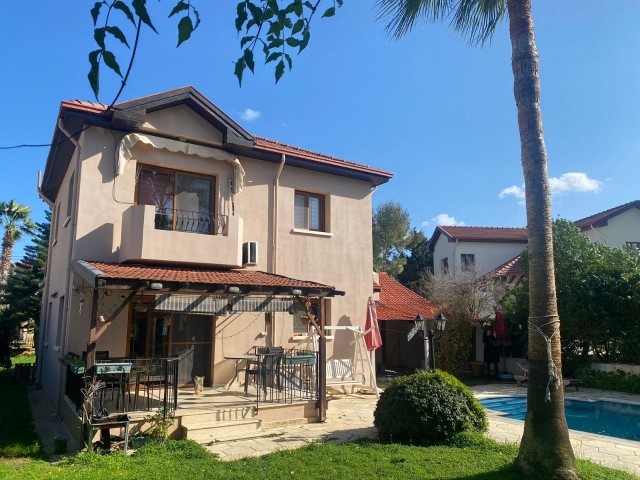 4 + 1 VILLA FOR SALE IN KYRENIA / ALSANCAK REGION