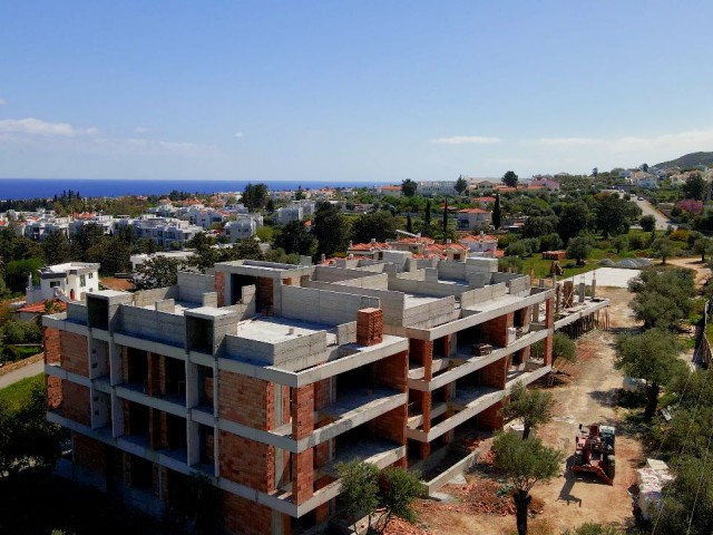 Kyrenia, Alsancak, 2 + 1 Wohnung, Meer- und Bergblick, wo sich Qualität und moderne Architektur unter einem Dach treffen