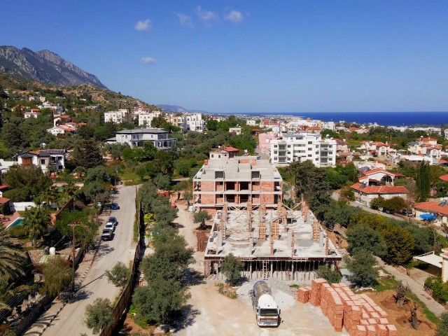 Kyrenia, Alsancak, 2 + 1 Wohnung, Meer- und Bergblick, wo sich Qualität und moderne Architektur unter einem Dach treffen