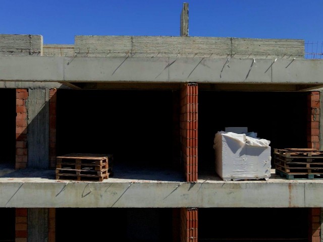 Kyrenia, Alsancak, 2 + 1 Wohnung, Meer- und Bergblick, wo sich Qualität und moderne Architektur unter einem Dach treffen