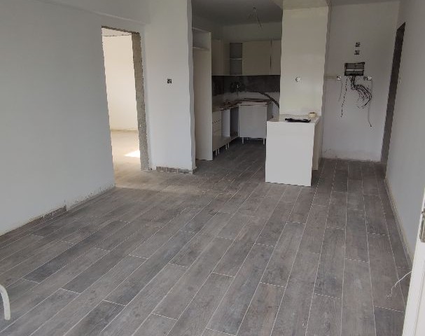 Mağusa ,Şehir Merkezinde, Uygun Yatırım ve Kira Garantili 2 +1 Son Penthouse.