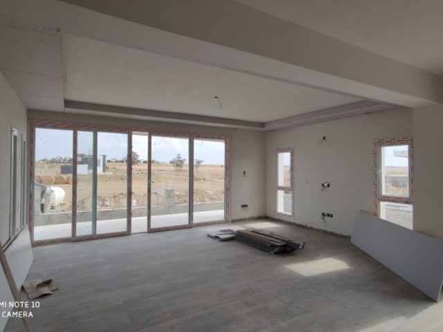 Single Floor Detached 3+ 1 Villa With A Large Garden With A Modern, Luxurious and High Quality Structure In The Area Of Famagusta, Mutluyaka