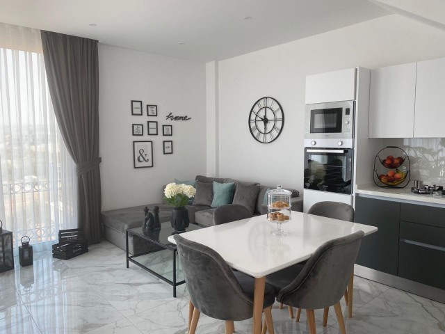 GIRNE, ESENTEPE, 2+1 PENTHOUSE, DAĞ VE DENİZ MANZARELI BENZERSİZ DOĞA VE YEŞİLLİK