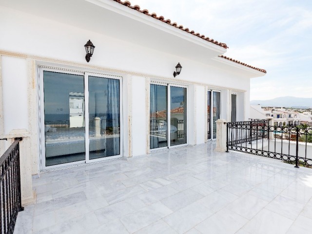 GIRNE, ESENTEPE, 3+1 VILLA, ON THE SEAFRONT, WITH UNIQUE SEA AND MOUNTAIN VIEWS, FULLY FURNISHED 