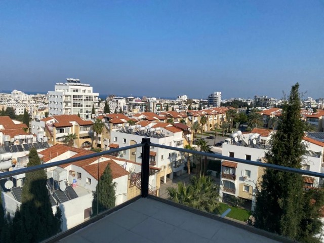 GİRNE MERKEZDE LÜX EŞYALI 2+1 PENTHOUSE 