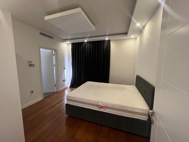 LUXUSVILLA ZU VERMIETEN MIT EIGENEM ZIMMER IN DER REGION GIRNE-ÇATALKÖY!