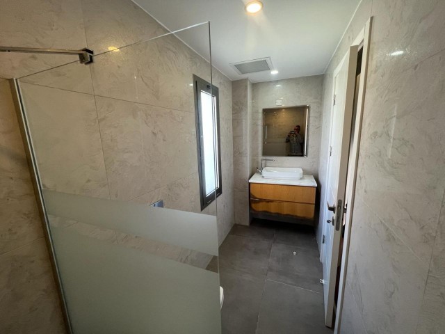 LUXUSVILLA ZU VERMIETEN MIT EIGENEM ZIMMER IN DER REGION GIRNE-ÇATALKÖY!