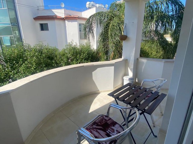 Flat To Rent in Alsancak, Kyrenia