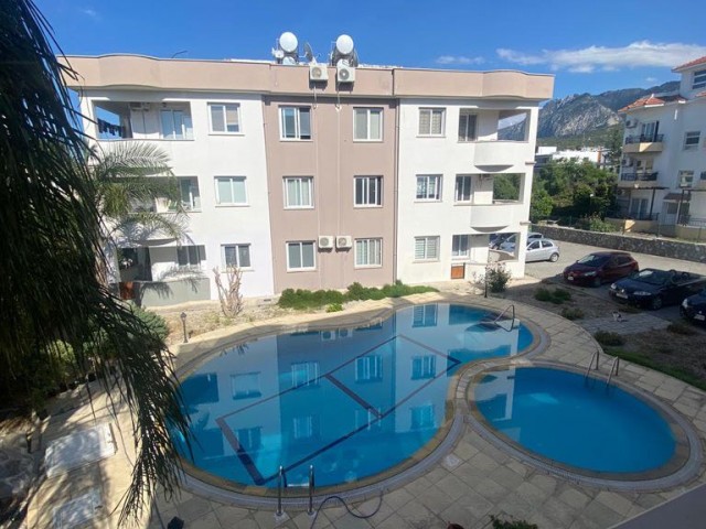 Flat To Rent in Alsancak, Kyrenia