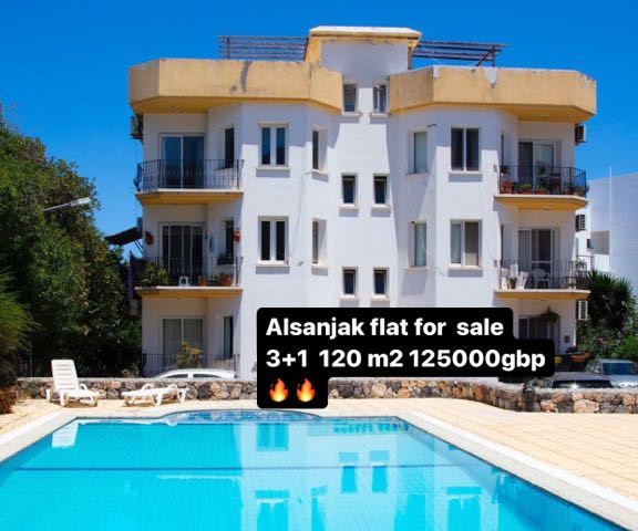 Alsanjak near Atakar market 3+1 flat for sale