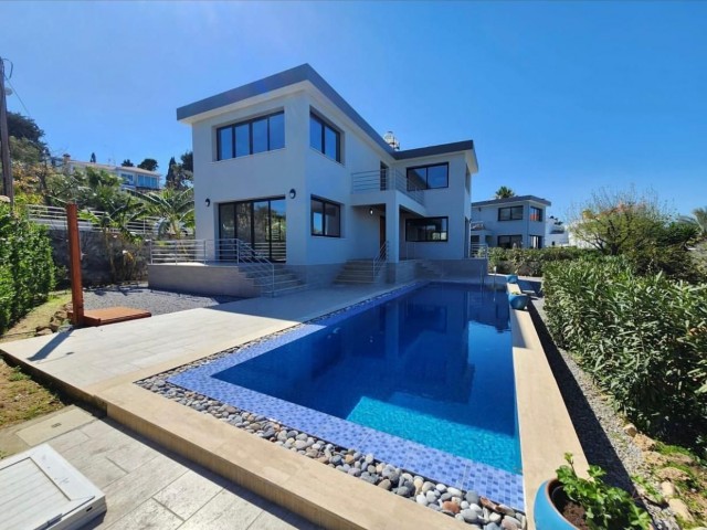 Villa For Sale in Çatalköy, Kyrenia