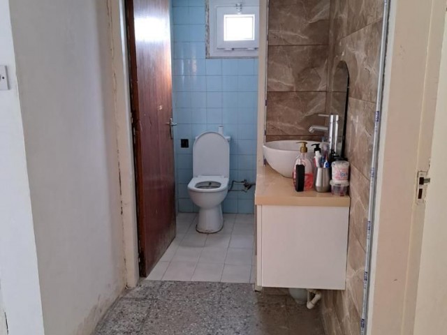 3 + 1 Wohnung zu verkaufen in Gonyeli, Nikosia, geeignet für türkische Kocanli Darlehen 