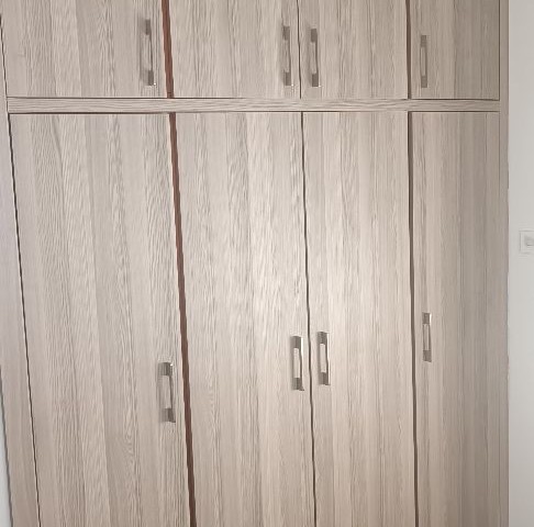 Lefkoşa Gönyeli'de Türk Koçanli krediye uygun satılık 3+1 apartman 