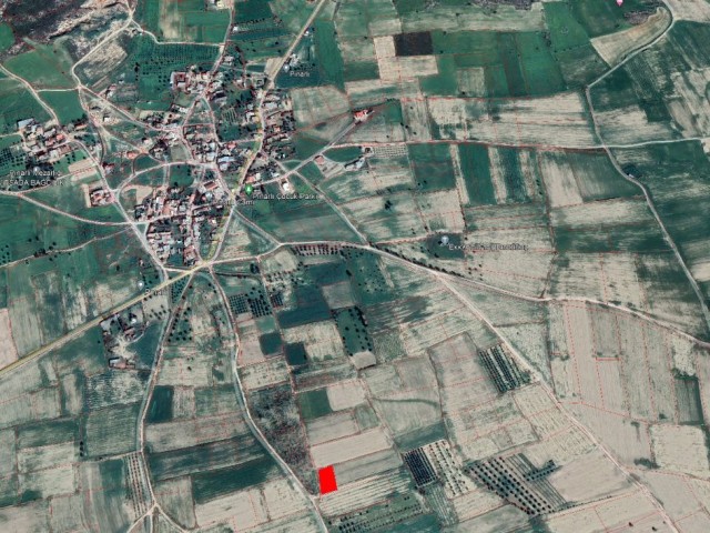 Qualified land for sale in Pınarlı, Magusa, with Chapter 96 zoning, 1124 m2