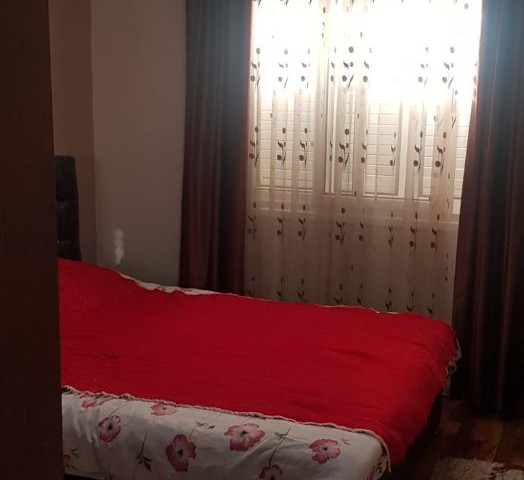 LEFKOŞA MERKEZDE SATILIK 3+1 TÜRK KOÇANLI APARTMAN DAİRESİ