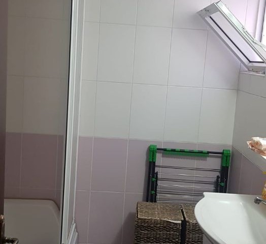 LEFKOŞA MERKEZDE SATILIK 3+1 TÜRK KOÇANLI APARTMAN DAİRESİ