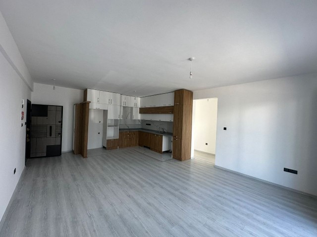 🟥 📢 New Flat with 3 Bedrooms at Second Hand Price 📢🟥