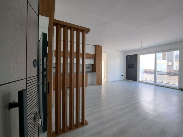 🟥 📢 New Flat with 3 Bedrooms at Second Hand Price 📢🟥