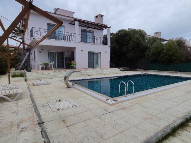 ✅ 3+1 Villa zur Miete mit privatem Pool in Iskele Bosporus ✅