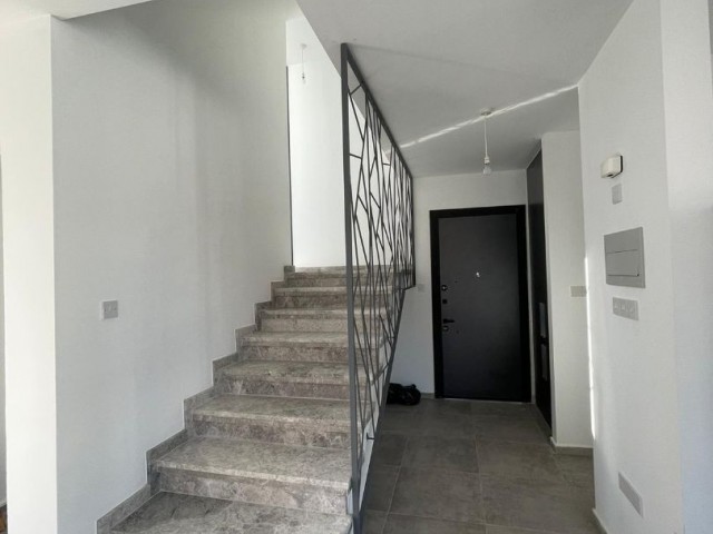 OZANKÖY 2+1 LUXUSVILLA