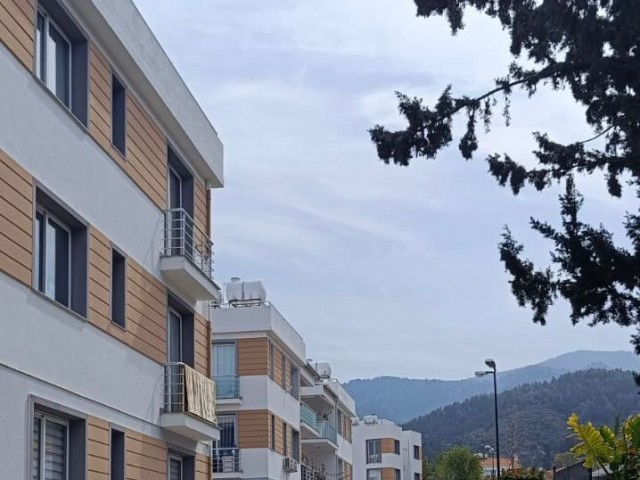 فروش فوری آپارتمان 2+1 با چشم انداز عالی در آلسانجاک، گیرنه