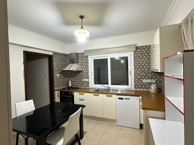 3+2 for sale in Kyrenia center