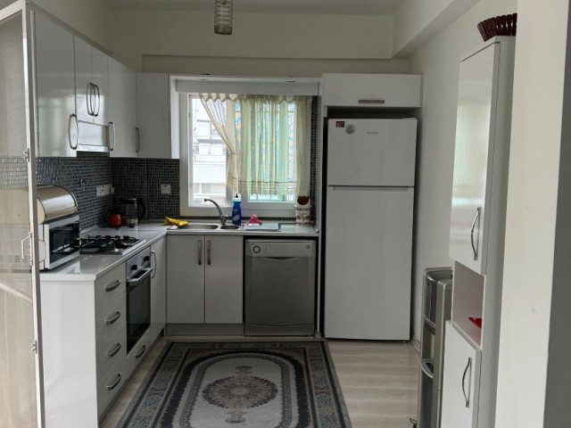 Lefkoşa sismar sokağında eşyalı kiralık 2+1 daire