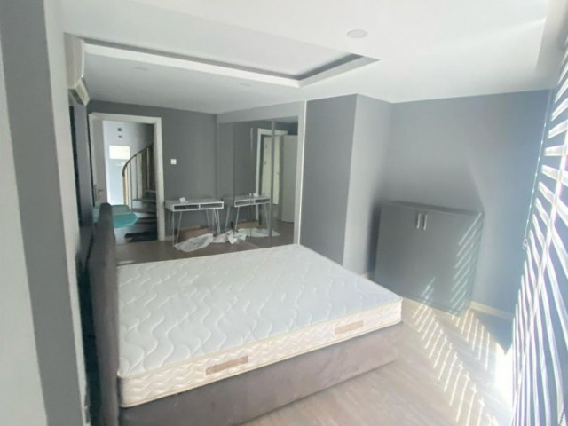 GİRNE MERKEZ 3+1 PENTHOUSE