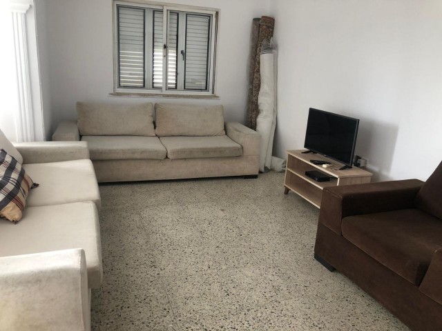 Lefkoşa yenikentte kiralık 2+1 daire öğrenciye