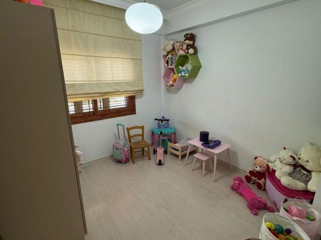 Lefkoşa, Hamitköy'de Kiralık : 3+1 Full Eşyalı Daire