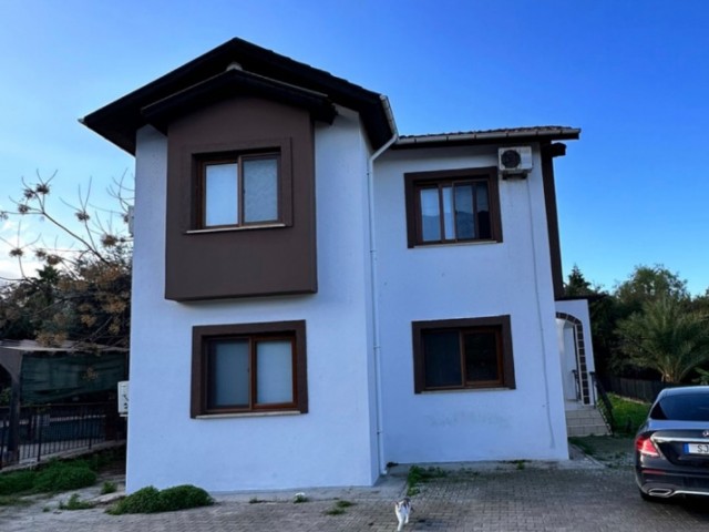 ALSANCAK DUPLEX HOUSE