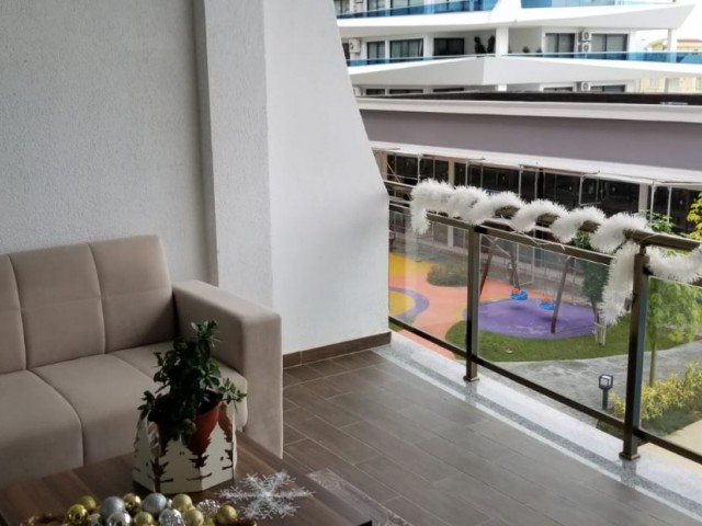 Flat For Sale in Yukarı Girne, Kyrenia