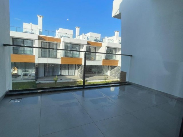 3+1 Townhouse with direct pool access! Ready to move in! VAT and TRAFO already paid! Fully furnished! Smart home!