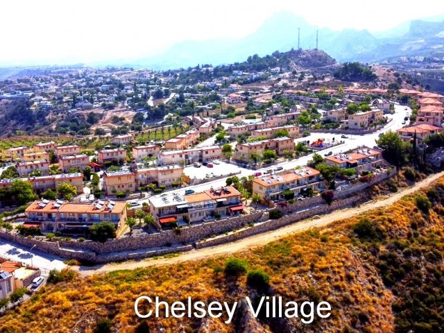 Geniş bir aile için panoramik ikiz Villa 5+2+2 kuzey Kıbrıs'ın en iyi dağ ve deniz manzarasına sahip Girne'de