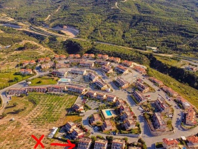 Panorama-Doppelvilla für eine große Familie 5+2+2 in Kyrenia mit bestem Berg- und Meerblick in Nordzypern