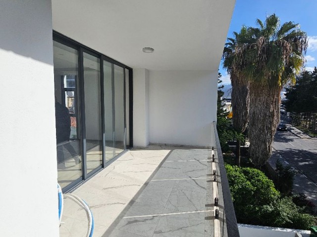 2+1 OFFICE IN KYRENIA CENTER WITH FLOOR CLOSED PARKING PARKING