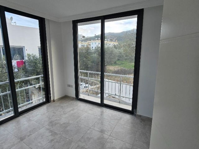 2+1 NEW FLAT FOR URGENT SALE