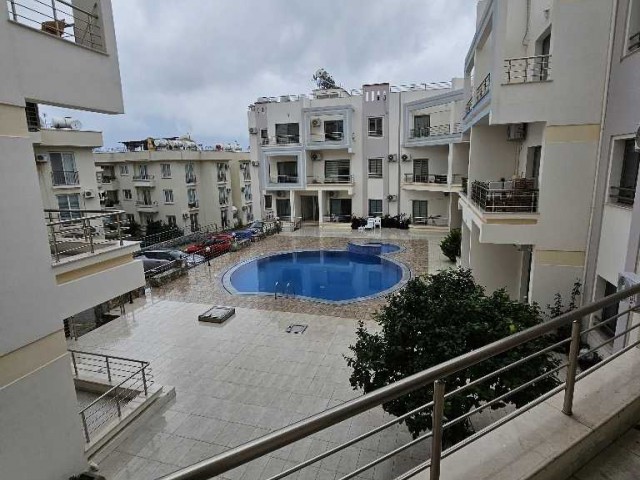 2+1 WOHNUNG MIT POOL ZU VERKAUFEN IN ALSANCAK!!