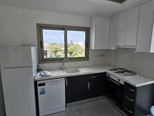 1+1 SEHR VORTEILHAFTE NEUE WOHNUNG ZUM VERKAUF IN GIRNE ALSANCAK!!!