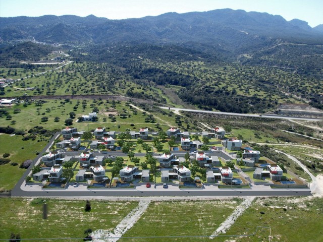 Villen mit privatem Pool und Meer- und Bergblick zum Verkauf in Bahçeli